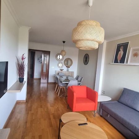 Apartmán Piso Zona Hospital 6 Personas Oviedo Exteriér fotografie
