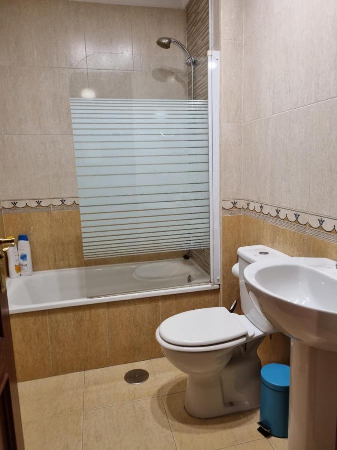 Apartmán Piso Zona Hospital 6 Personas Oviedo Exteriér fotografie
