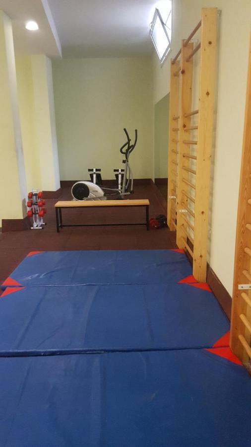 Apartmán Piso Zona Hospital 6 Personas Oviedo Exteriér fotografie