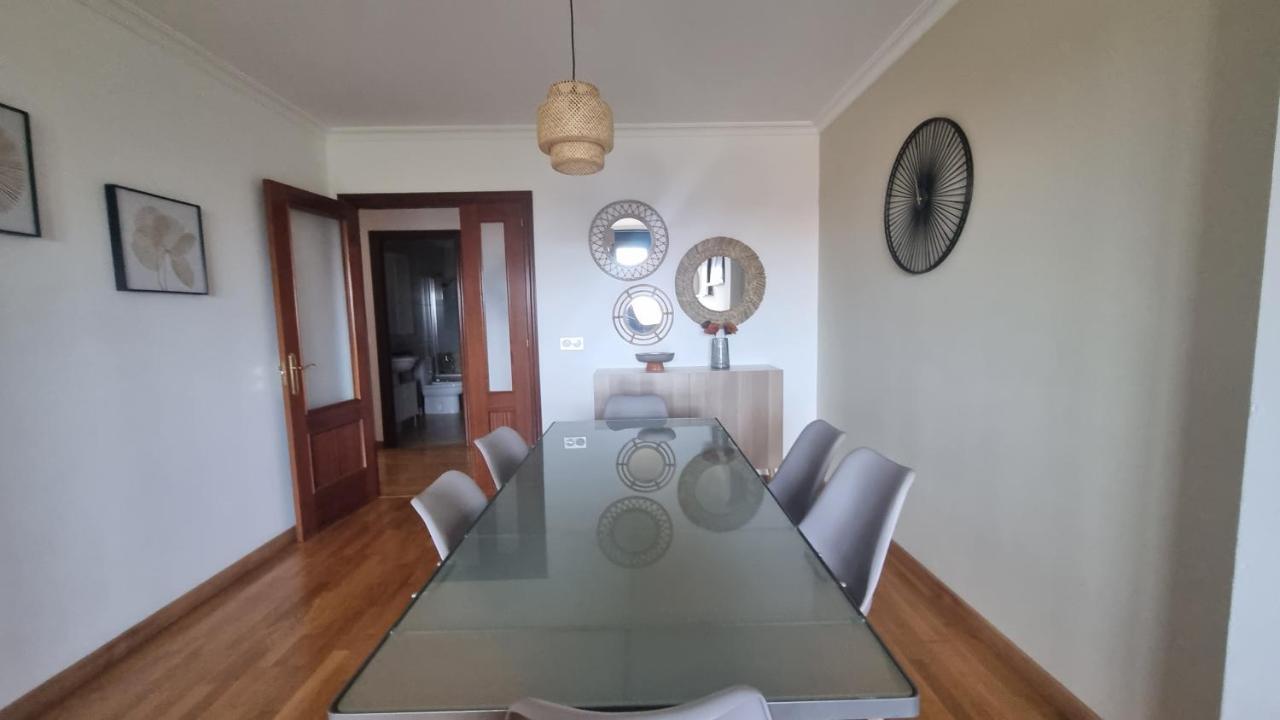 Apartmán Piso Zona Hospital 6 Personas Oviedo Exteriér fotografie