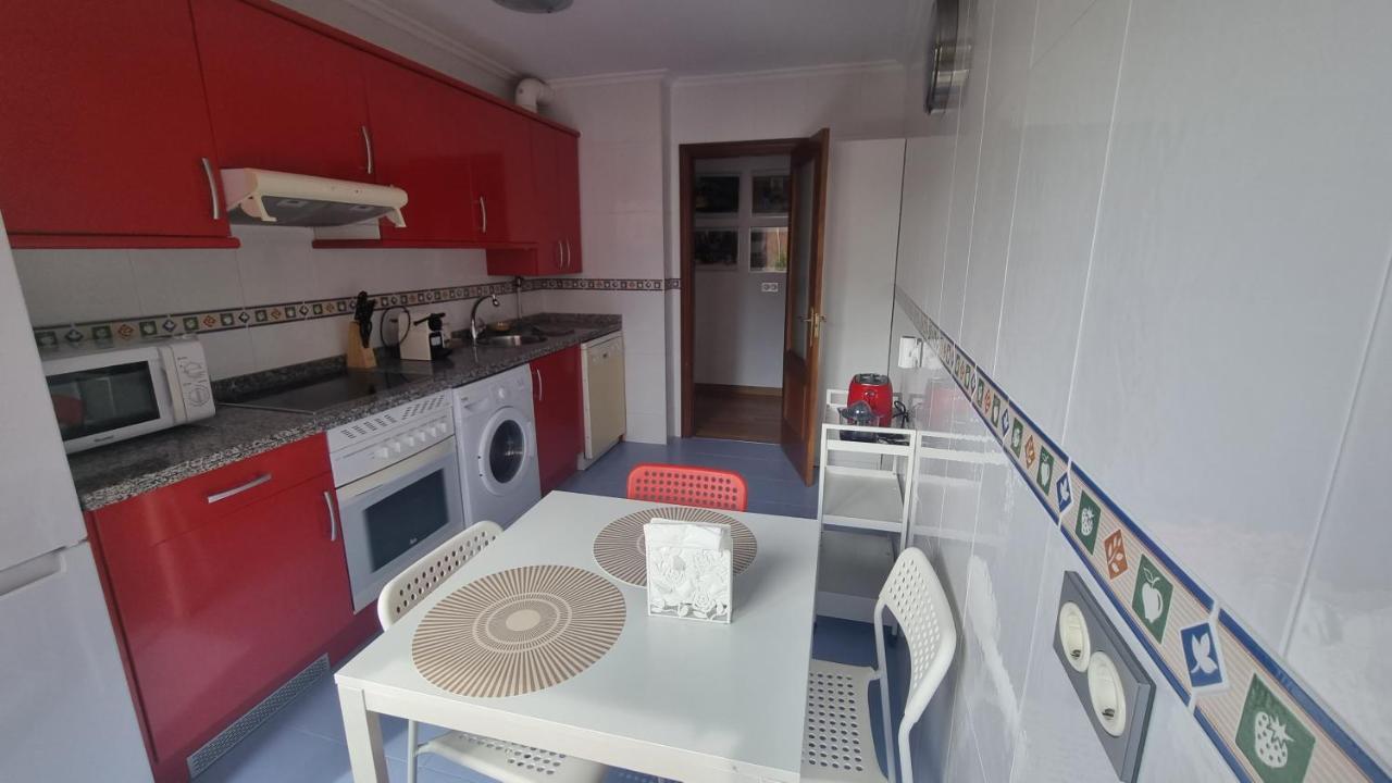 Apartmán Piso Zona Hospital 6 Personas Oviedo Exteriér fotografie